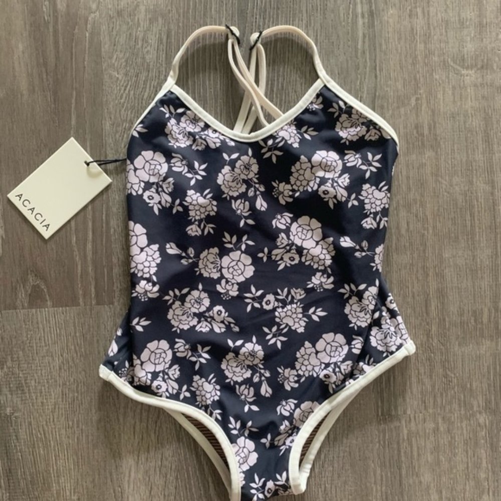 ACACIA |   Honey Ivy Full piece